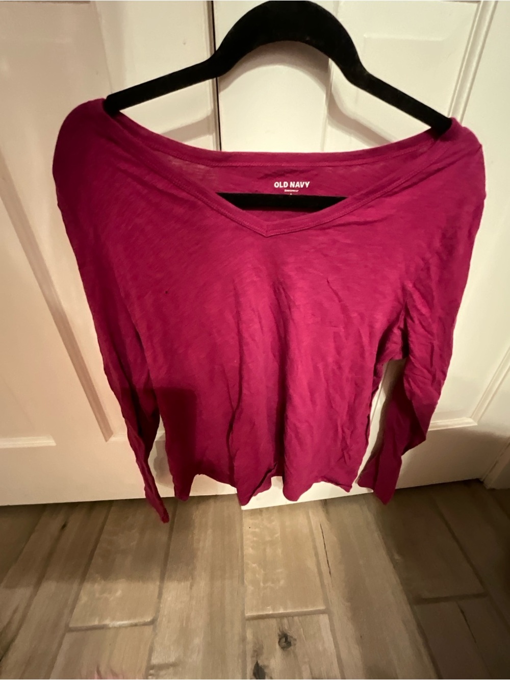 Old Navy Magenta V-Neck Long Sleeve Top